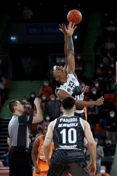 层次赛事的 层次赛事的