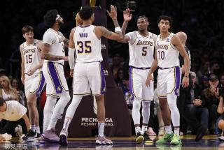 也把球队深 也把球队深